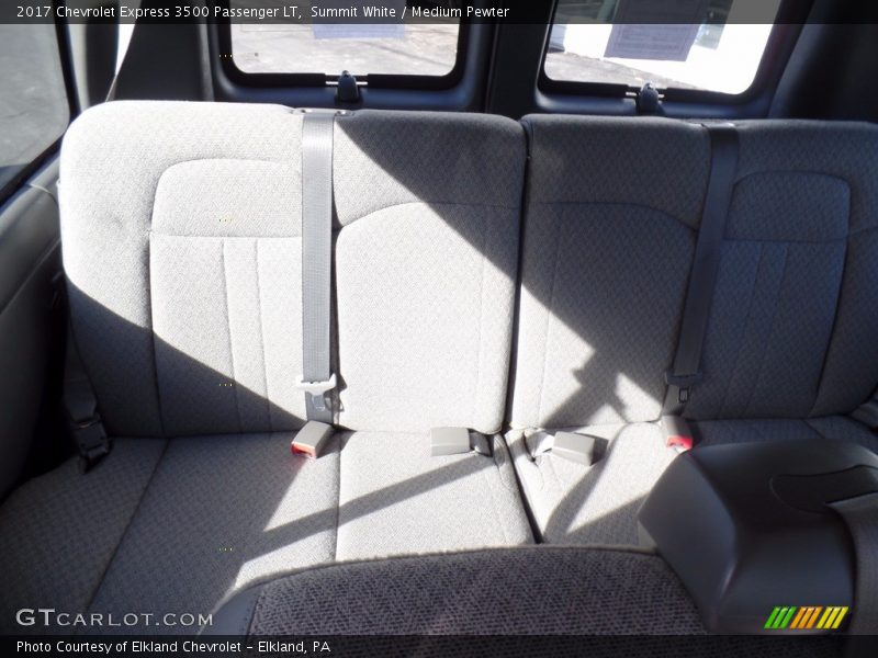 Summit White / Medium Pewter 2017 Chevrolet Express 3500 Passenger LT