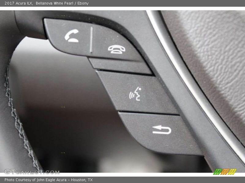 Bellanova White Pearl / Ebony 2017 Acura ILX