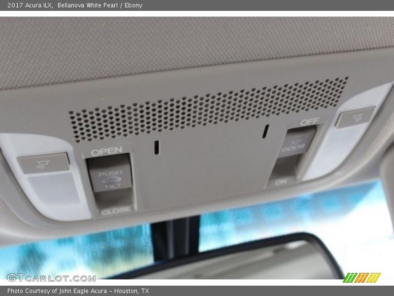 Bellanova White Pearl / Ebony 2017 Acura ILX