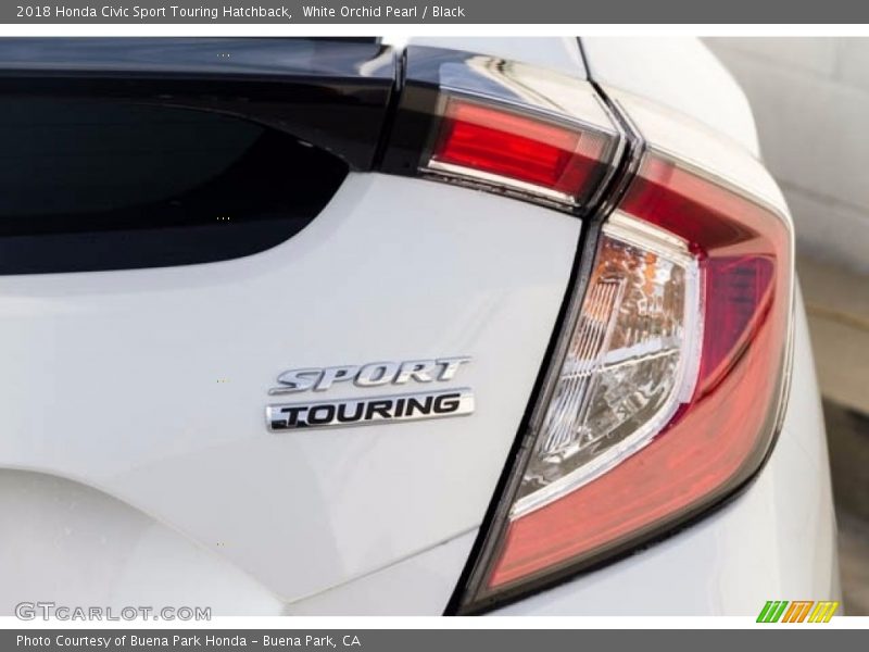 White Orchid Pearl / Black 2018 Honda Civic Sport Touring Hatchback
