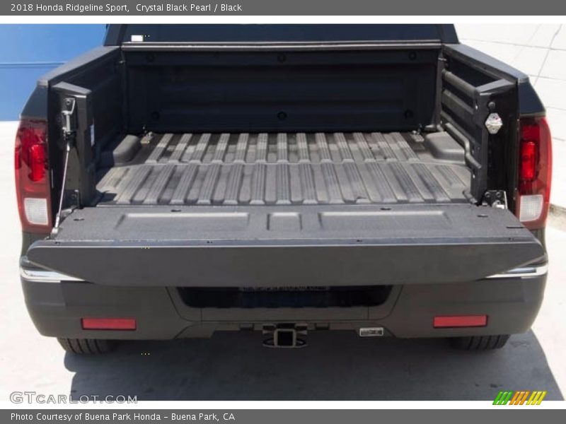 Crystal Black Pearl / Black 2018 Honda Ridgeline Sport
