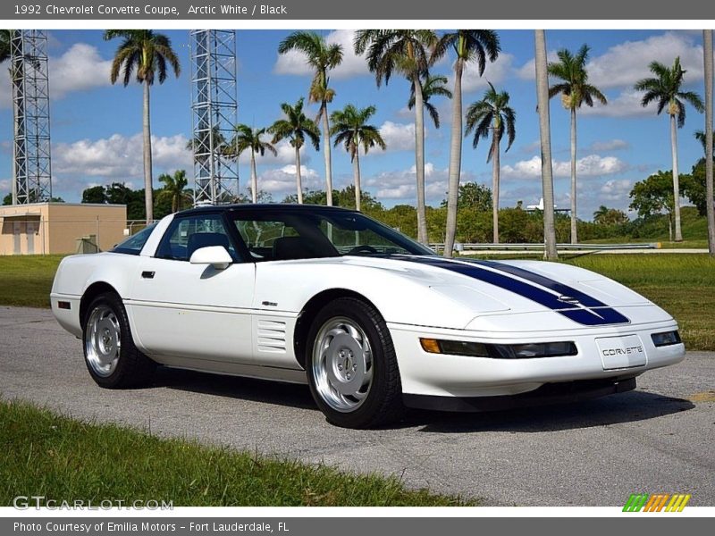 Arctic White / Black 1992 Chevrolet Corvette Coupe