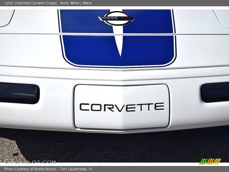 Arctic White / Black 1992 Chevrolet Corvette Coupe