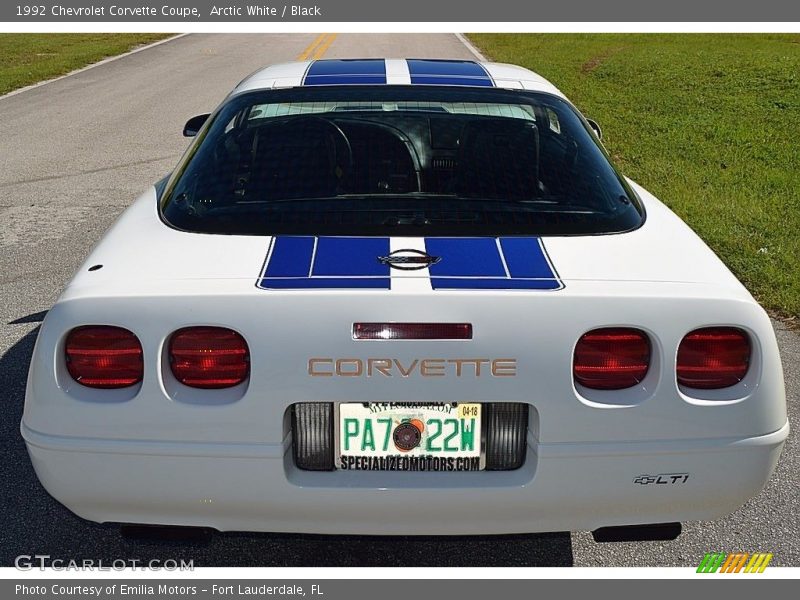 Arctic White / Black 1992 Chevrolet Corvette Coupe