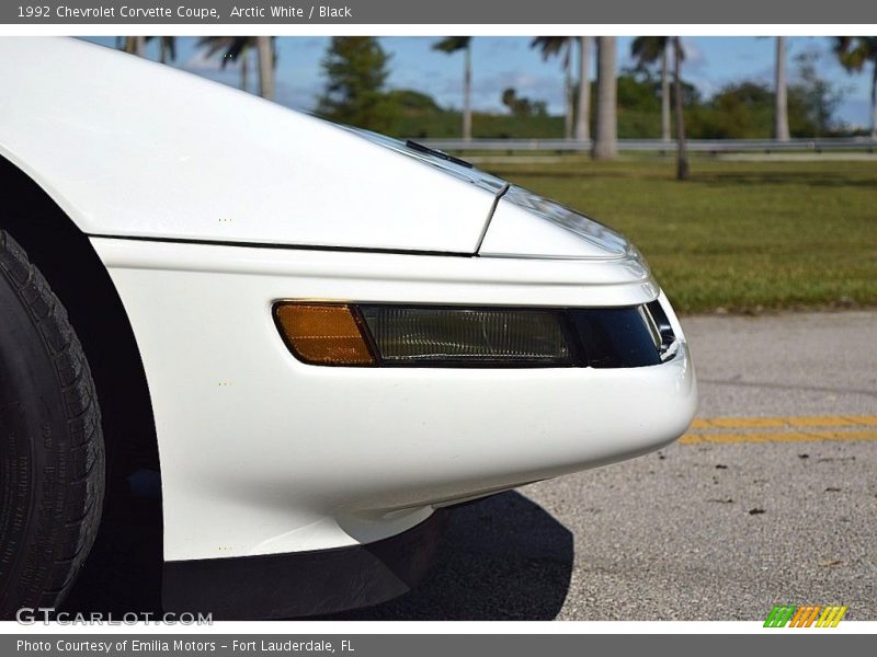 Arctic White / Black 1992 Chevrolet Corvette Coupe