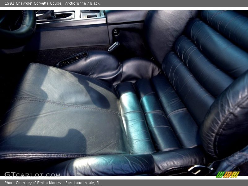 Arctic White / Black 1992 Chevrolet Corvette Coupe