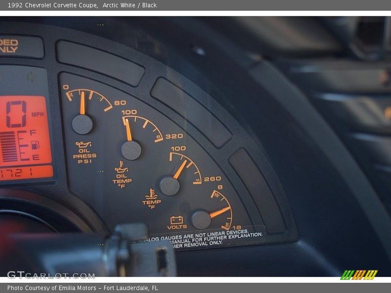 Arctic White / Black 1992 Chevrolet Corvette Coupe
