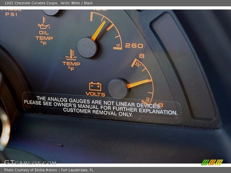 Arctic White / Black 1992 Chevrolet Corvette Coupe