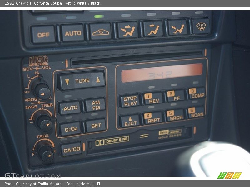 Arctic White / Black 1992 Chevrolet Corvette Coupe