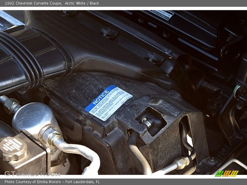 Arctic White / Black 1992 Chevrolet Corvette Coupe