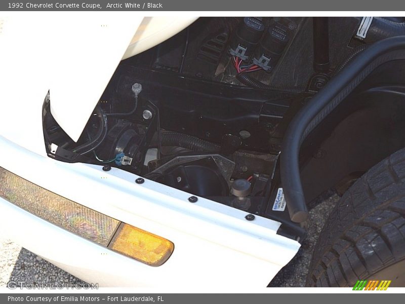 Arctic White / Black 1992 Chevrolet Corvette Coupe