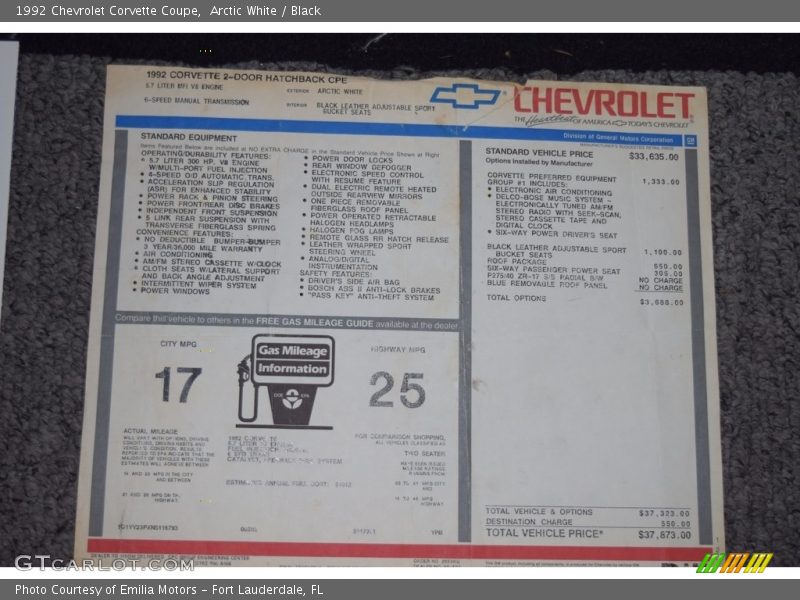 Arctic White / Black 1992 Chevrolet Corvette Coupe