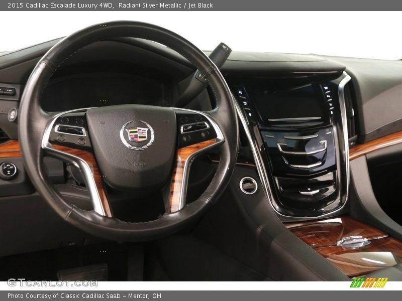 Radiant Silver Metallic / Jet Black 2015 Cadillac Escalade Luxury 4WD