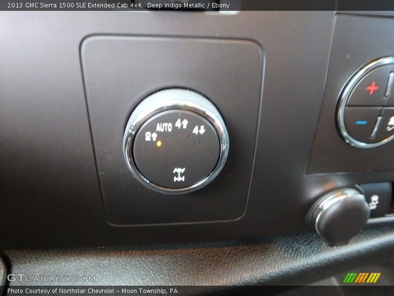 Deep Indigo Metallic / Ebony 2013 GMC Sierra 1500 SLE Extended Cab 4x4