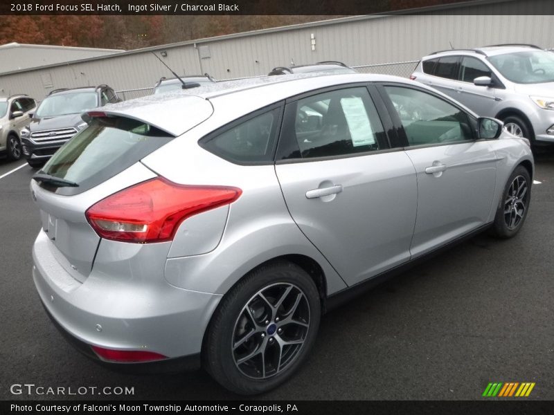 Ingot Silver / Charcoal Black 2018 Ford Focus SEL Hatch