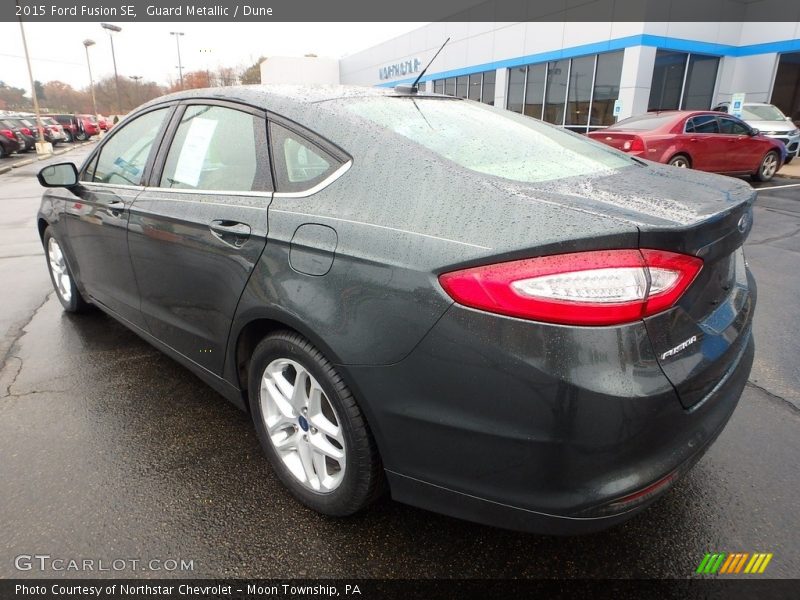 Guard Metallic / Dune 2015 Ford Fusion SE