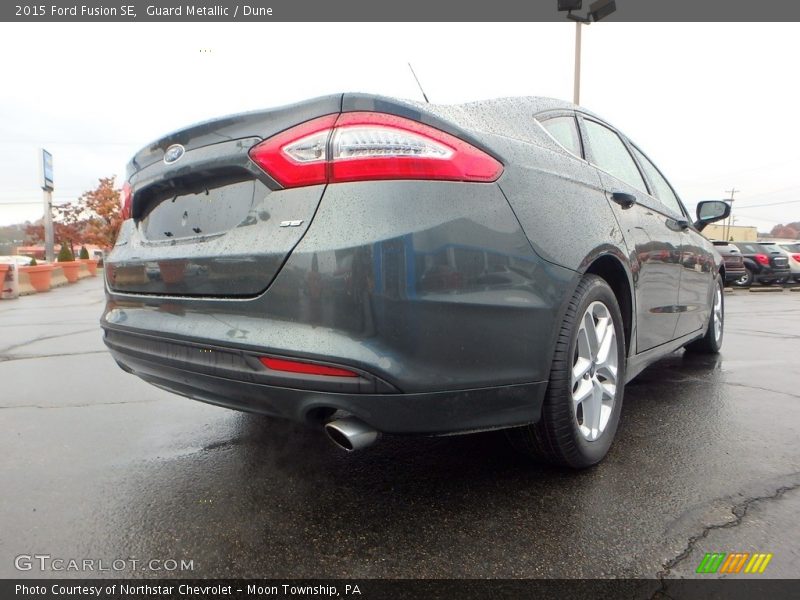 Guard Metallic / Dune 2015 Ford Fusion SE