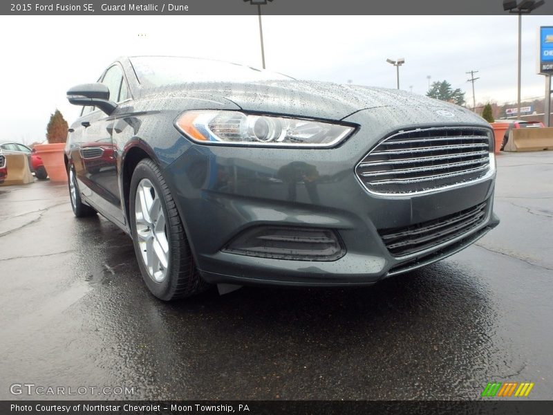 Guard Metallic / Dune 2015 Ford Fusion SE