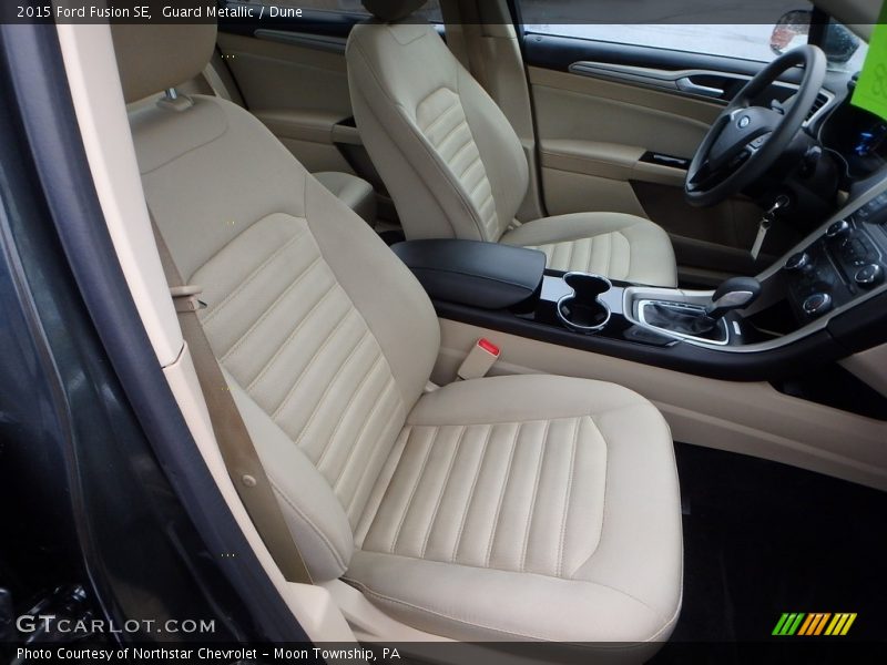 Guard Metallic / Dune 2015 Ford Fusion SE