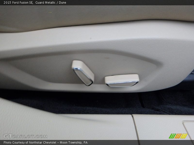 Guard Metallic / Dune 2015 Ford Fusion SE