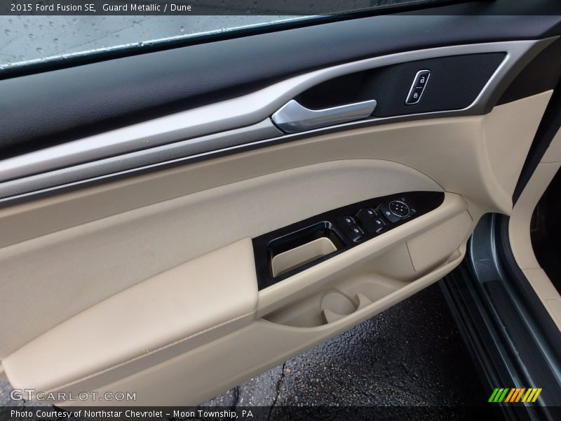 Guard Metallic / Dune 2015 Ford Fusion SE