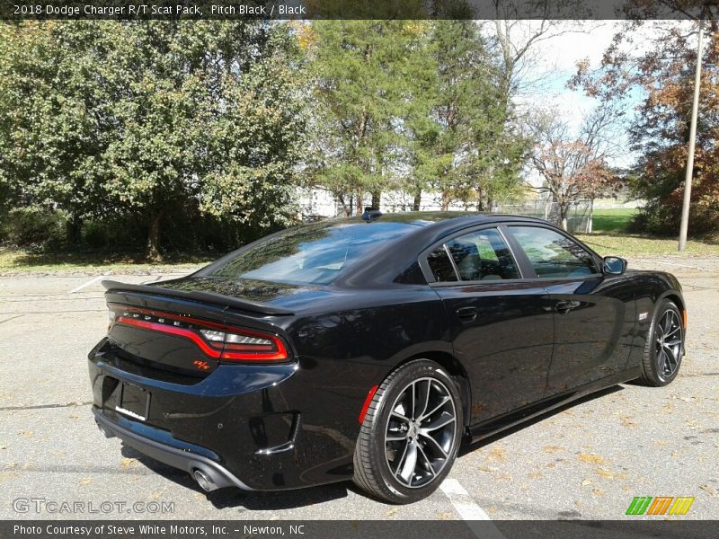 Pitch Black / Black 2018 Dodge Charger R/T Scat Pack