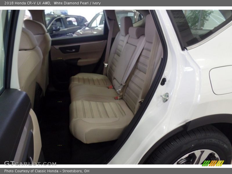 White Diamond Pearl / Ivory 2018 Honda CR-V LX AWD