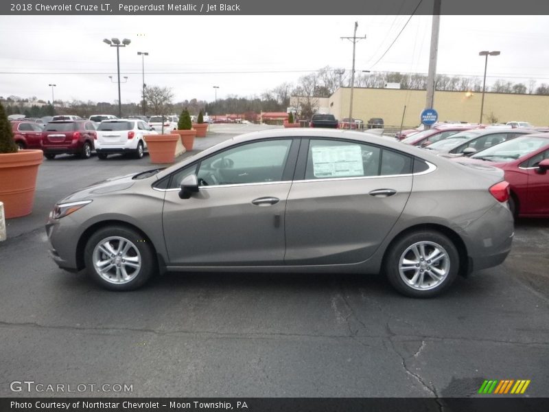 Pepperdust Metallic / Jet Black 2018 Chevrolet Cruze LT