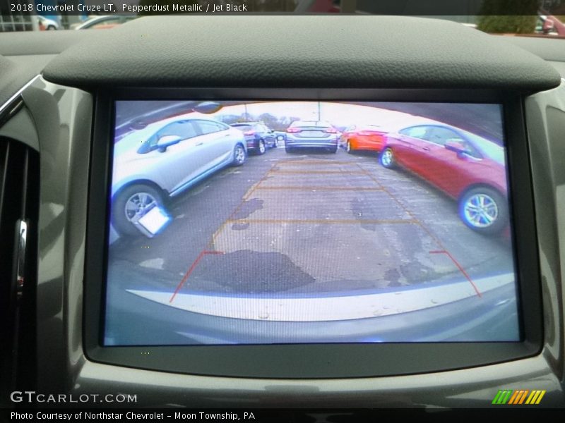 Pepperdust Metallic / Jet Black 2018 Chevrolet Cruze LT