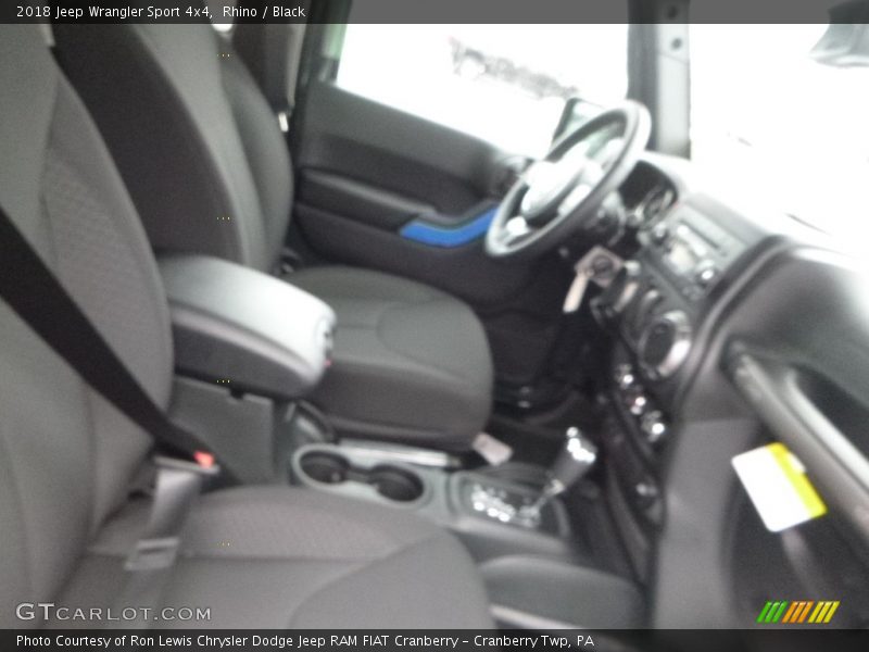 Rhino / Black 2018 Jeep Wrangler Sport 4x4