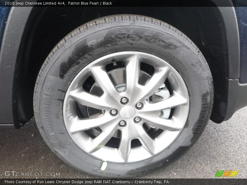 Patriot Blue Pearl / Black 2018 Jeep Cherokee Limited 4x4