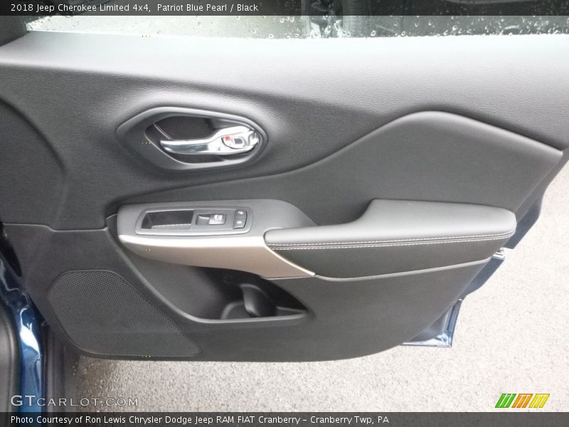 Patriot Blue Pearl / Black 2018 Jeep Cherokee Limited 4x4