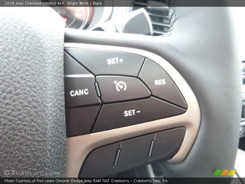 Bright White / Black 2018 Jeep Cherokee Limited 4x4