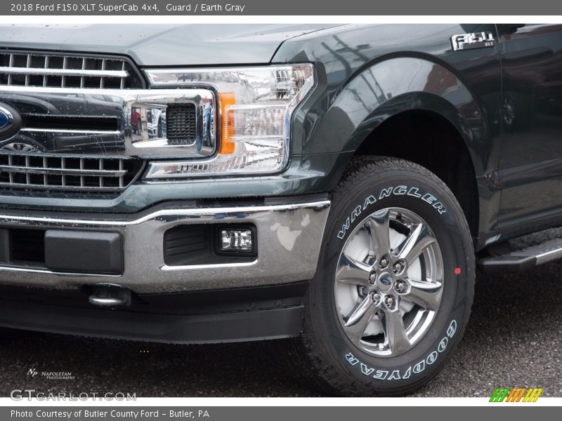 Guard / Earth Gray 2018 Ford F150 XLT SuperCab 4x4