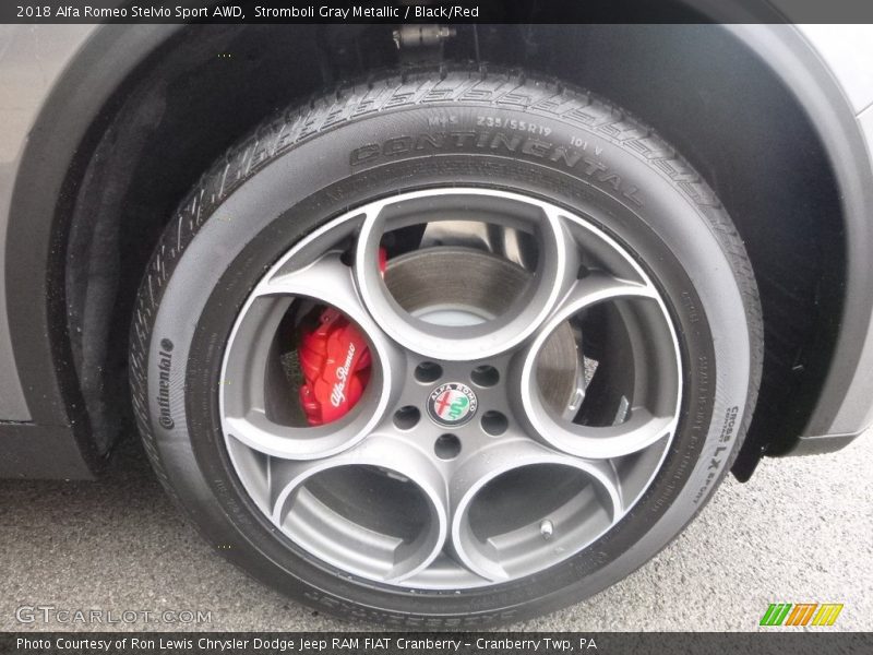 Stromboli Gray Metallic / Black/Red 2018 Alfa Romeo Stelvio Sport AWD