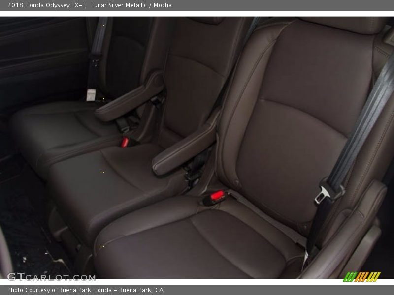 Lunar Silver Metallic / Mocha 2018 Honda Odyssey EX-L