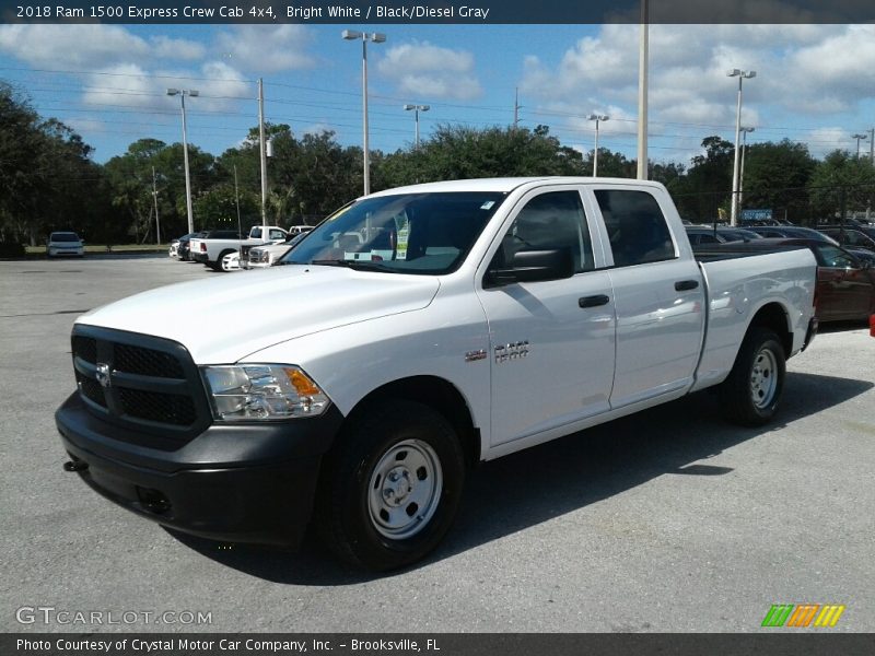Bright White / Black/Diesel Gray 2018 Ram 1500 Express Crew Cab 4x4