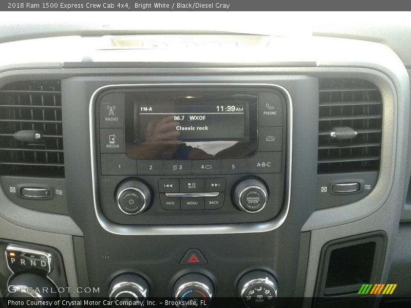 Bright White / Black/Diesel Gray 2018 Ram 1500 Express Crew Cab 4x4