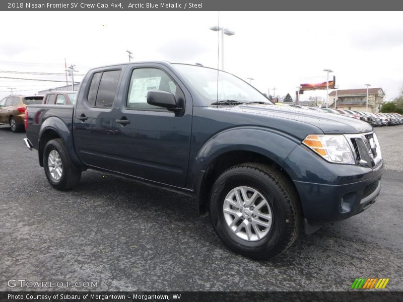 Front 3/4 View of 2018 Frontier SV Crew Cab 4x4