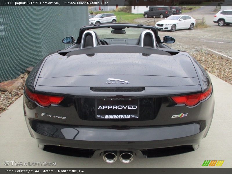 Ultimate Black Metallic / Jet 2016 Jaguar F-TYPE Convertible