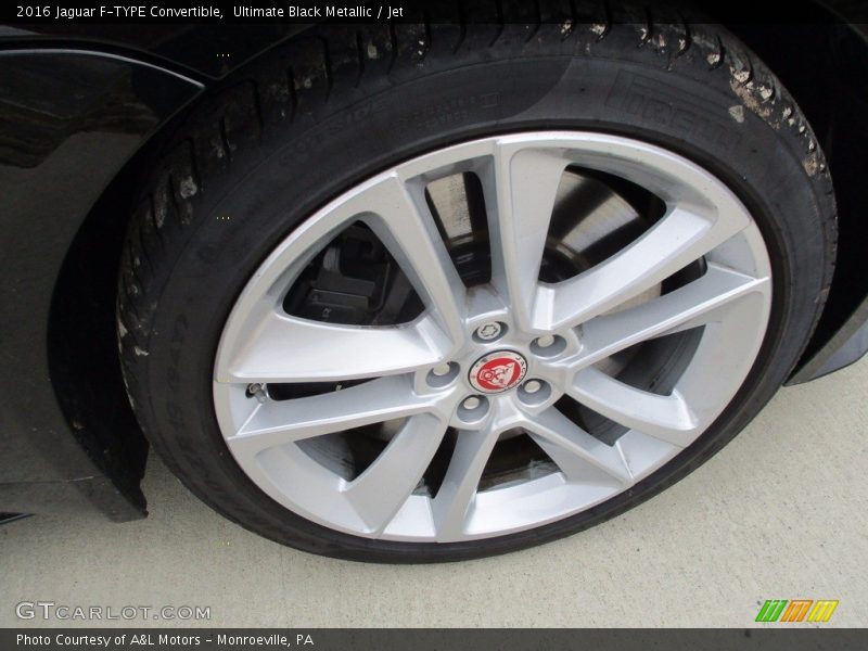 Ultimate Black Metallic / Jet 2016 Jaguar F-TYPE Convertible