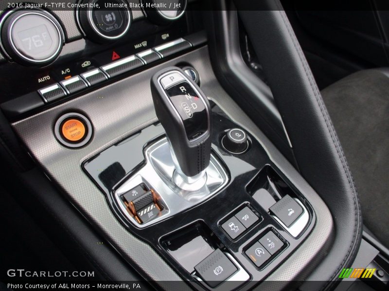Ultimate Black Metallic / Jet 2016 Jaguar F-TYPE Convertible