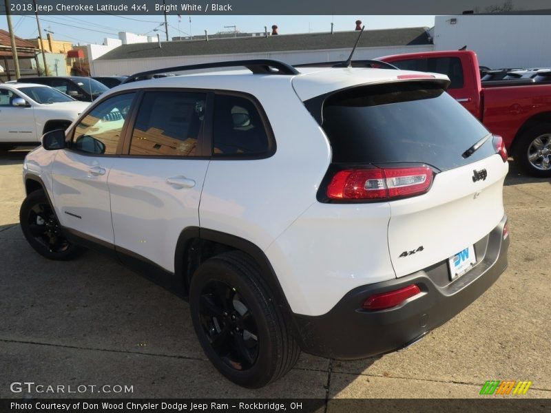 Bright White / Black 2018 Jeep Cherokee Latitude 4x4