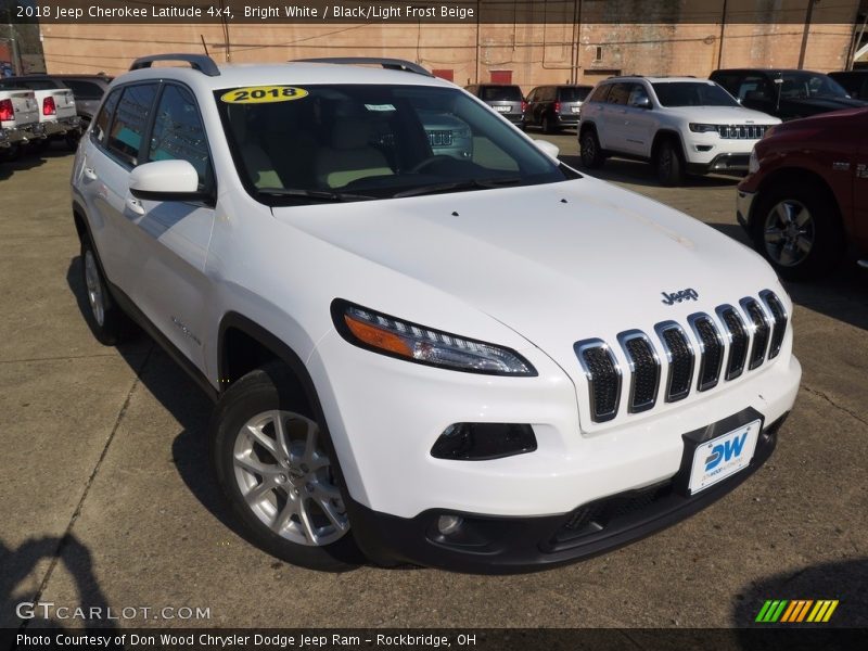 Bright White / Black/Light Frost Beige 2018 Jeep Cherokee Latitude 4x4