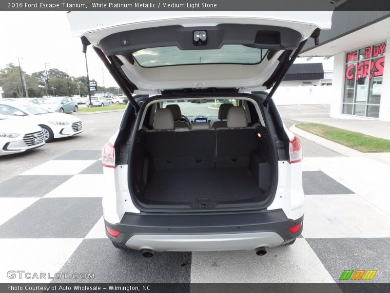 White Platinum Metallic / Medium Light Stone 2016 Ford Escape Titanium