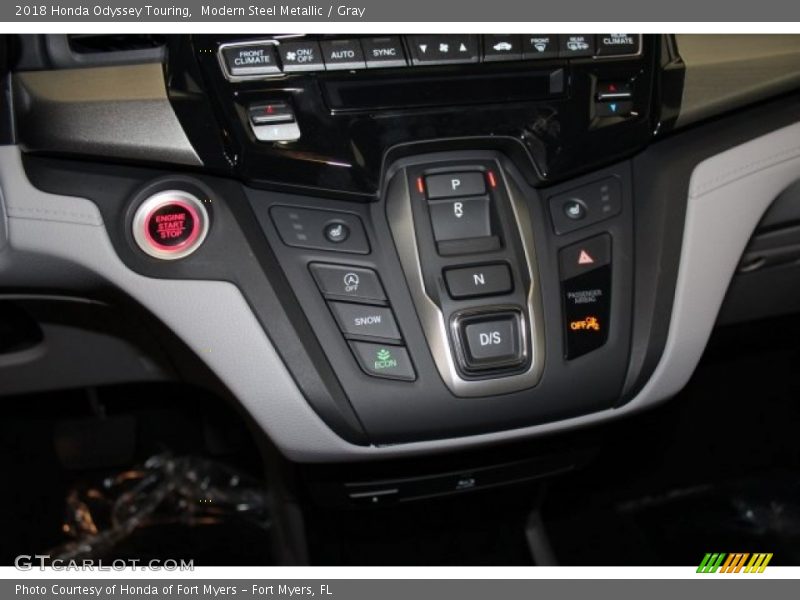 Modern Steel Metallic / Gray 2018 Honda Odyssey Touring