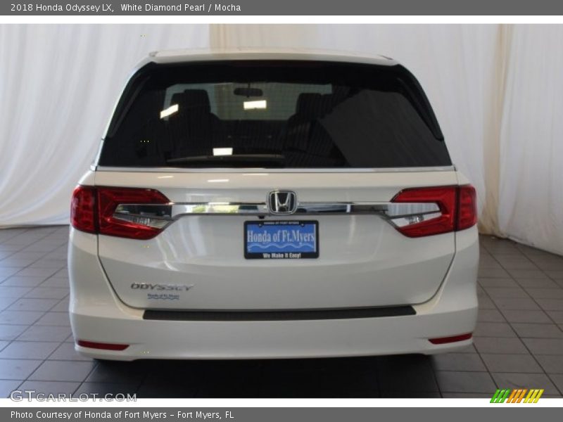 White Diamond Pearl / Mocha 2018 Honda Odyssey LX