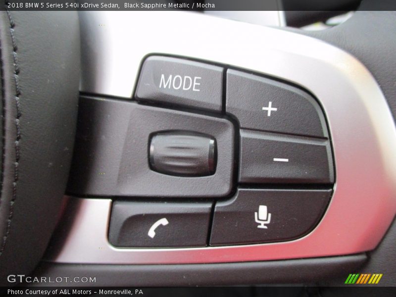 Controls of 2018 5 Series 540i xDrive Sedan