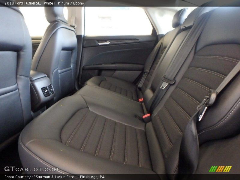 White Platinum / Ebony 2018 Ford Fusion SE