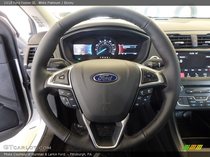 White Platinum / Ebony 2018 Ford Fusion SE